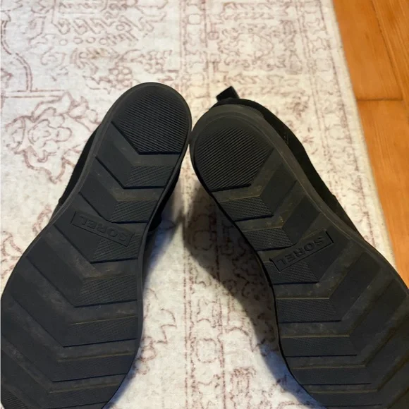 Women’s Sorel Boots - Picture 4 of 7